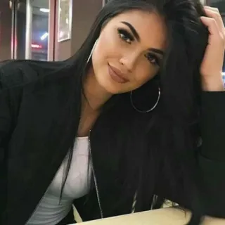 🙂 femme, portrait, fille, beauté, féminin, personne telegram sticker
