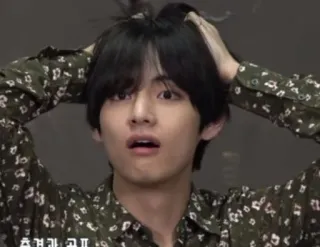 😧 훌쩍가고 II kpop, asian, man, worried, funny telegram sticker