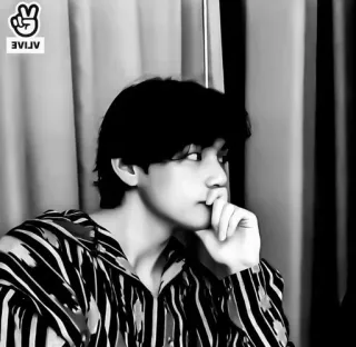 ☠ VLIVE vlive, celebrity, man, black and white telegram sticker