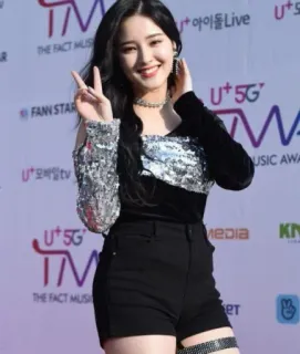 🧚‍♀ Nancy THE FACT MUS
FANN STAR
아이돌 Live US
U+5G
모바일tv
USG
THE FACT MUSI
USIC AWA
Media
K wanita, orang, senyum, gadis, kpop, penyanyi whatsapp sticker