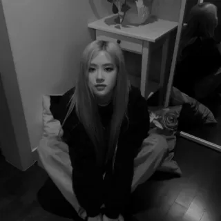 ⬛ Rosé Rosé, Blackpink, piosenkarka, K-pop, idolka, kobieta telegram sticker