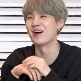 🎭 Suga kpop, bts, suga, min yoongi, musik, penyanyi, idola telegram sticker