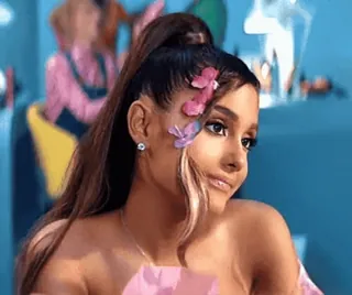 💎 Ariana Grande Ariana Grande, cantante, pop, donna, celebrità, farfalla telegram sticker