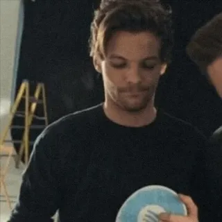 ⚽ Louis Tomlinson sänger, promi, musiker, porträt, mann telegram sticker