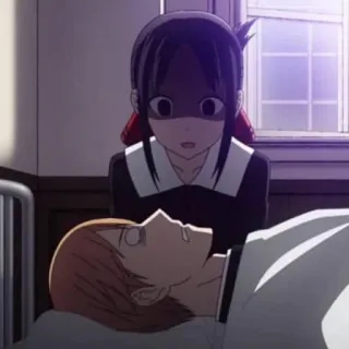 😰 Kaguya Shinomiya Kaguya-sama: Love Is War Аниме, Кагуя Синомия, Госпожа Кагуя: в любви как на войне, Кровать, Больница, Мультфильм telegram sticker