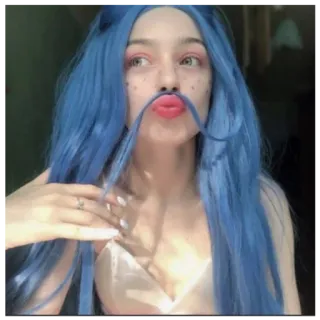 😗 femme, cheveux bleus, fille, portrait, beauté whatsapp sticker