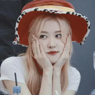 😚 Rose kpop, rose, blackpink, cantante, mujer, sombrero telegram sticker
