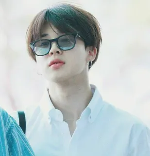 🐬 Jimin kpop, jimin, bts, música, cantor, óculos, celebridade, moda telegram sticker
