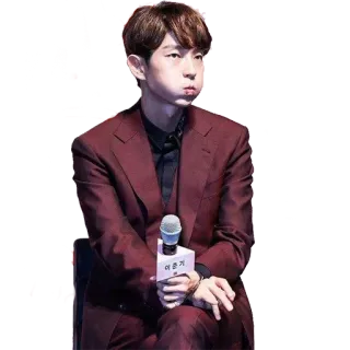 🤢 이준기 man, microphone, suit, korean telegram sticker