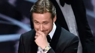 😂 Ryan Gosling Ryan Gosling, actor, celebridad, emocional, llorando, hombre telegram sticker