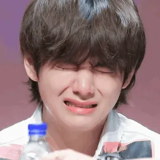 😭 V kpop, celebrity, v, bts, crying, sad, upset, emotional telegram sticker