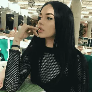 🍭 mujer, chica, morena, retrato, moda, estilo, persona telegram sticker