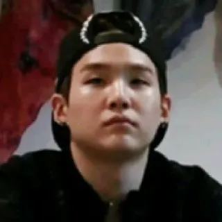 🍼 Suga K-pop, BTS, cantor, rapper, Min Yoongi telegram sticker