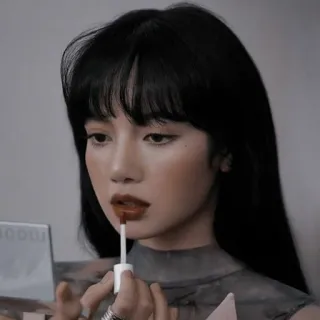 🌥 Lisa makeup, lipstick, beauty, cosmetics, face, woman, model telegram sticker