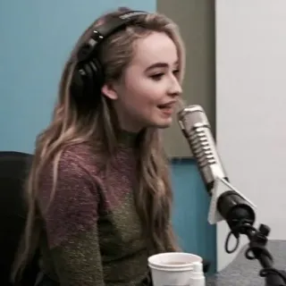 🗞 Sabrina Carpenter piosenkarka, aktorka, muzyka, artystka, kobieta telegram sticker