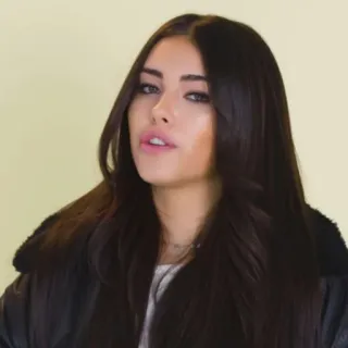 🌎 Madison Beer นักร้อง, นักดนตรี, คนดัง, ผู้หญิง, ผมสีน้ำตาล, ผมยาว telegram sticker