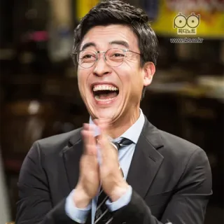 😆 피디노트 man, laughing, clapping, happy, excited, korean, round glasses telegram sticker
