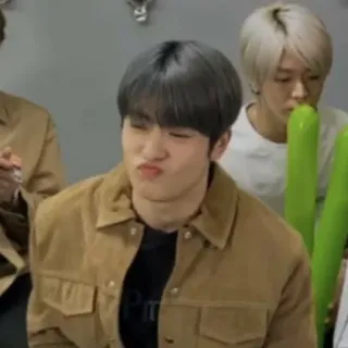 🦅 whatsapp sticker