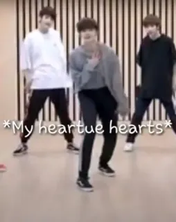 🪄 * My heartue hearts * dance, kpop, music, group, heart whatsapp sticker