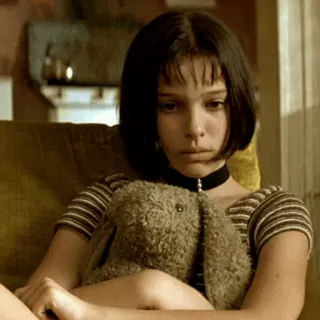 ✨ Mathilda Lando Léon: The Professional mathilda, leon o profissional, natalie portman, filme, cinema, criança, personagem telegram sticker