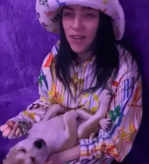 ✨ Billie Eilish Billie Eilish, chanteuse, chien, célébrité, musique pop telegram sticker
