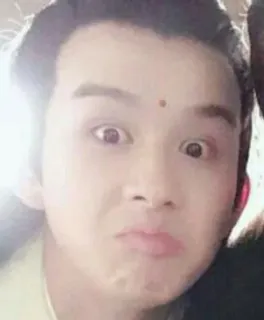 😳 whatsapp sticker