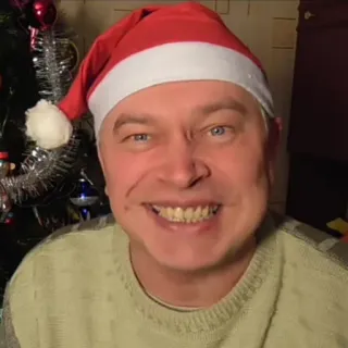 🎅 boże narodzenie, kapelusz, mężczyzna, uśmiechnięty, świętowanie telegram sticker