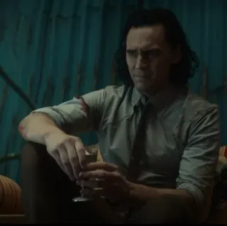 🧐 Loki loki, tom hiddleston, marvel, villain, antihero telegram sticker