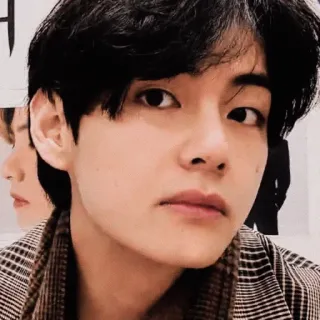 🔈 V K-pop, chanteur, idole, coréen, BTS, V telegram sticker