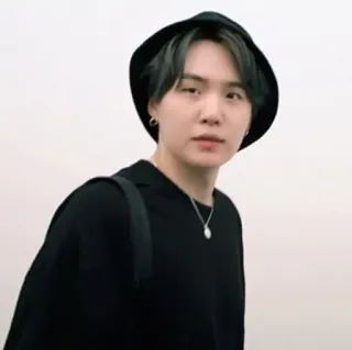 😟 Suga kpop, musica, cantante, idol, moda telegram sticker