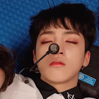 😴 telegram sticker