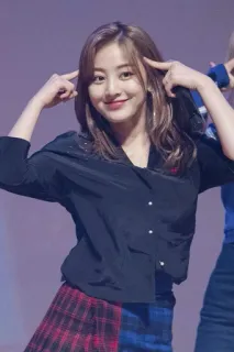 😒 mulher, kpop, cantora, moda, sorriso, garota, retrato telegram sticker
