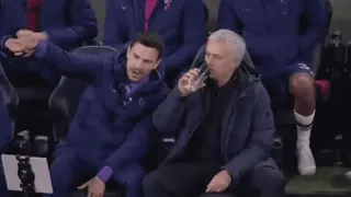 🤬 whatsapp sticker