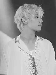 🎶 V kpop, bts, v, アイドル, 歌手, 人 telegram sticker