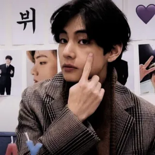 🔈 뷔 K-pop, Chanteur, Coréen, Garçon, Musique, Personne, Célébrité telegram sticker