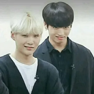 🖤 Suga, Jungkook kpop, bts, cantante, boy band, celebrità, musica telegram sticker