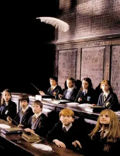 📜 Harry Potter magia, escola, pena, estudantes, fantasia, sala de aula telegram sticker