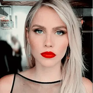 🗽 donna, ritratto, bionda, trucco, bellezza telegram sticker