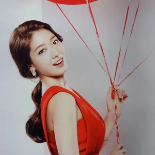 🎈 Park Shin-hye Korean actress, Park Shin-hye, celebrity, red dress, balloon whatsapp sticker