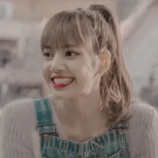 🌼 Lisa женщина, K-pop, музыка, певица, айдол, мода telegram sticker