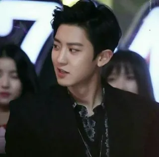 🌙 Chanyeol kpop, cantor, idol, exo, coreano, música telegram sticker