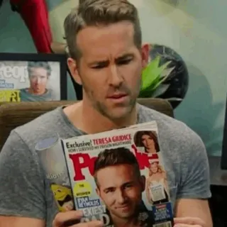 🔮 Ryan Reynolds People Majalah People, Ryan Reynolds, Selebriti, Aktor telegram sticker