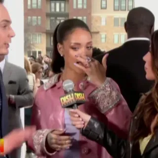 💸 DISH DISH Rihanna, interview, microphone, celebrity telegram sticker