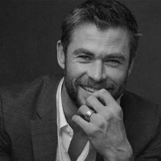 🗞 homme, acteur, portrait, célébrité, sourire, noir et blanc telegram sticker