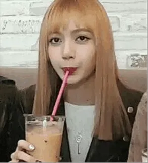 ✨ Lisa 리사, Kpop, 마시는, 아이스크림, 블랙핑크 telegram sticker