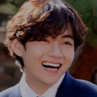 ⛓ V K-pop, Chanteur, BTS, Musique, Célébrité, Idole, Sud-coréen telegram sticker