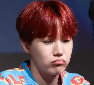 🥺 J-Hope J-Hope, BTS, K-Pop, cantor, celebridade, cabelo vermelho whatsapp sticker