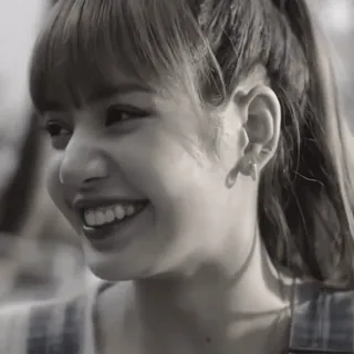 💀 Lisa kpop, âm nhạc, ca sĩ, idol, blackpink, lisa telegram sticker
