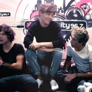 😒 ity96.7 Boys band, Musique, Célébrités, Groupe telegram sticker