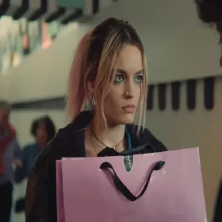 😐 Maeve Wiley Sex Education 십대, 쇼핑, 인물 사진, TV 시리즈, 메이브 whatsapp sticker
